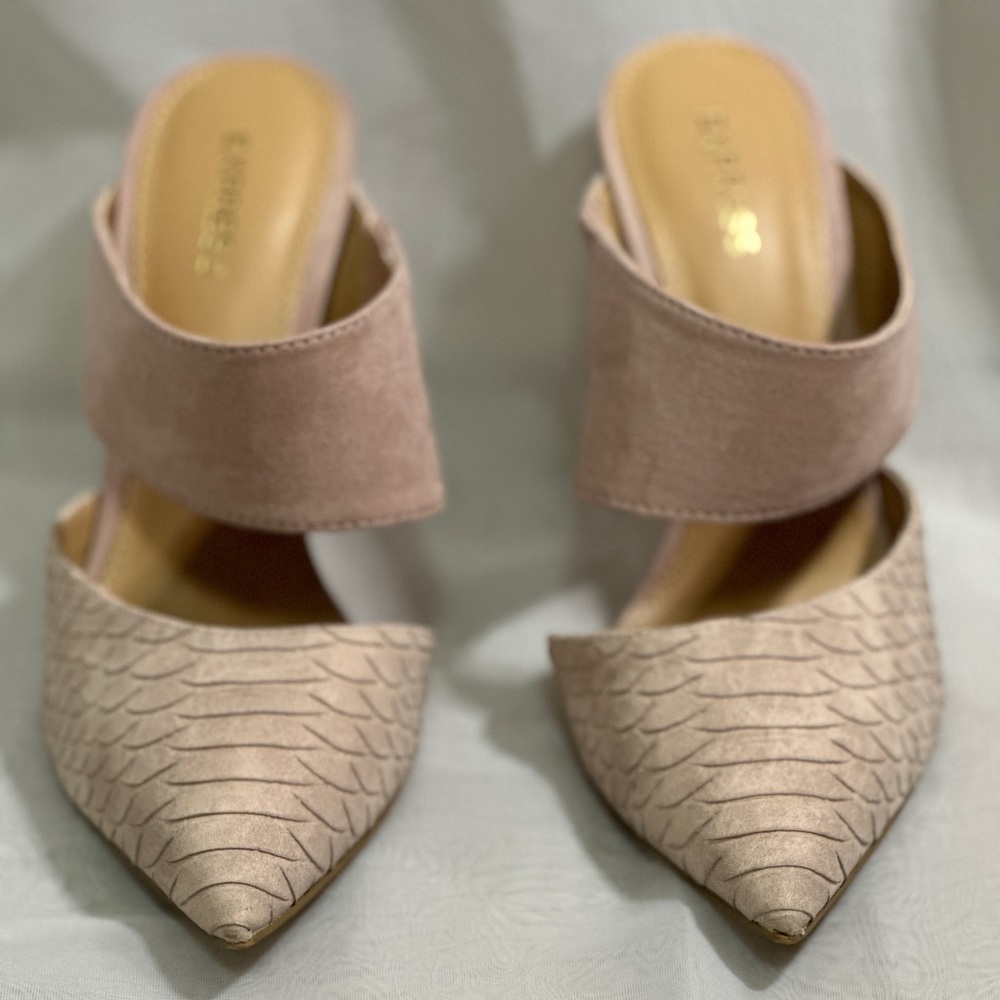 Pink, suede mules